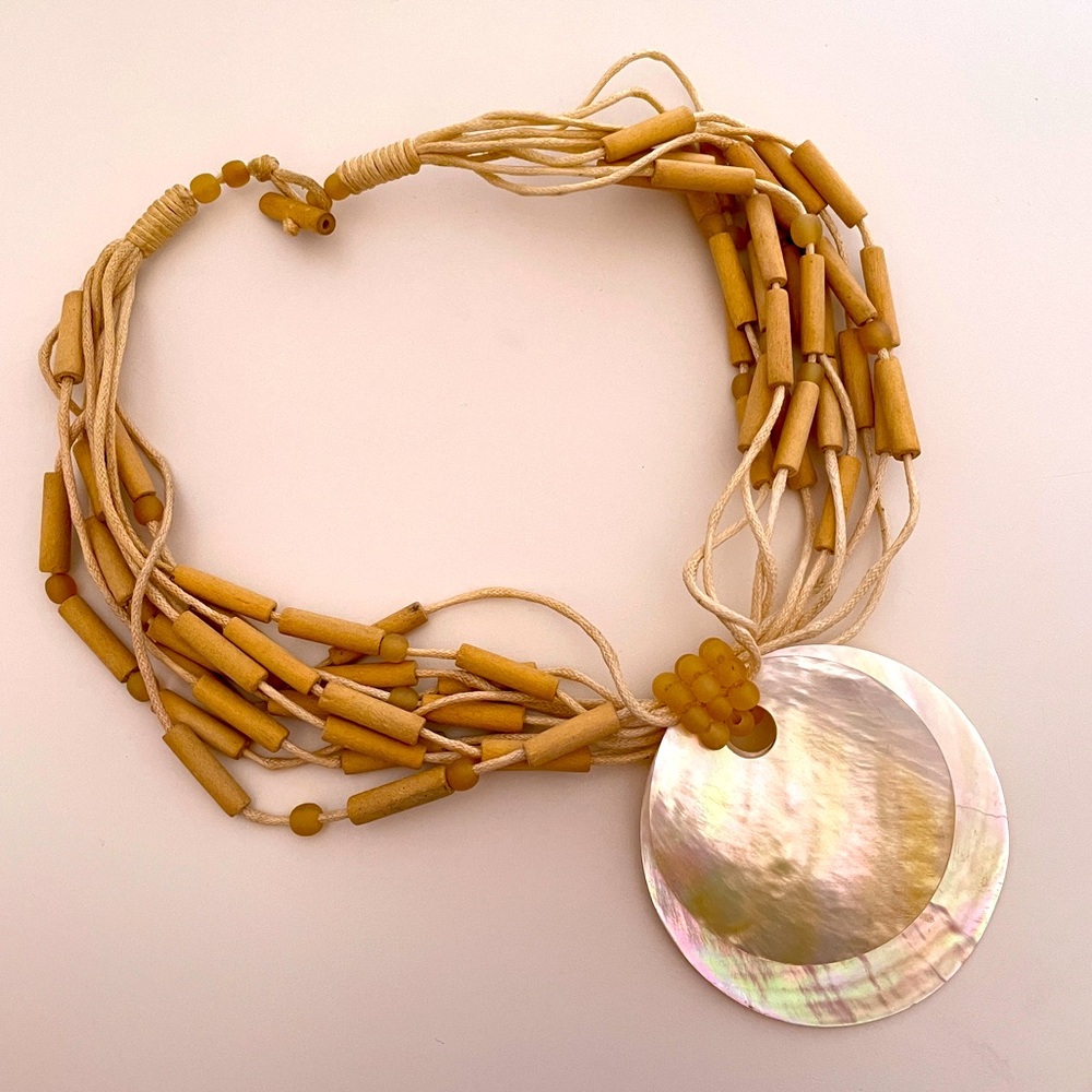 Vintage HAWAIIAN Real SHELL Wood Summer Beach Tropical Mermaid Vacation Necklace